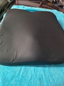 Wheelchair cushion