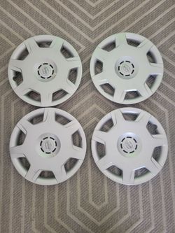 Toyota Scion hubcaps 15"