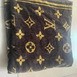 Over Sized Beach Towel. 31.5" × 63" 