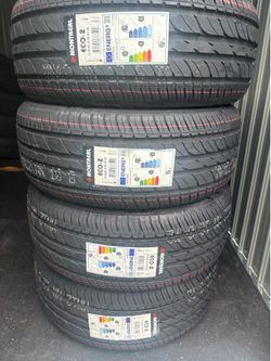 215/55R16 Montreal. 4 New tires