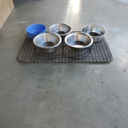 Dog Bowls, Wrought Iron Bowl Stand, Matt