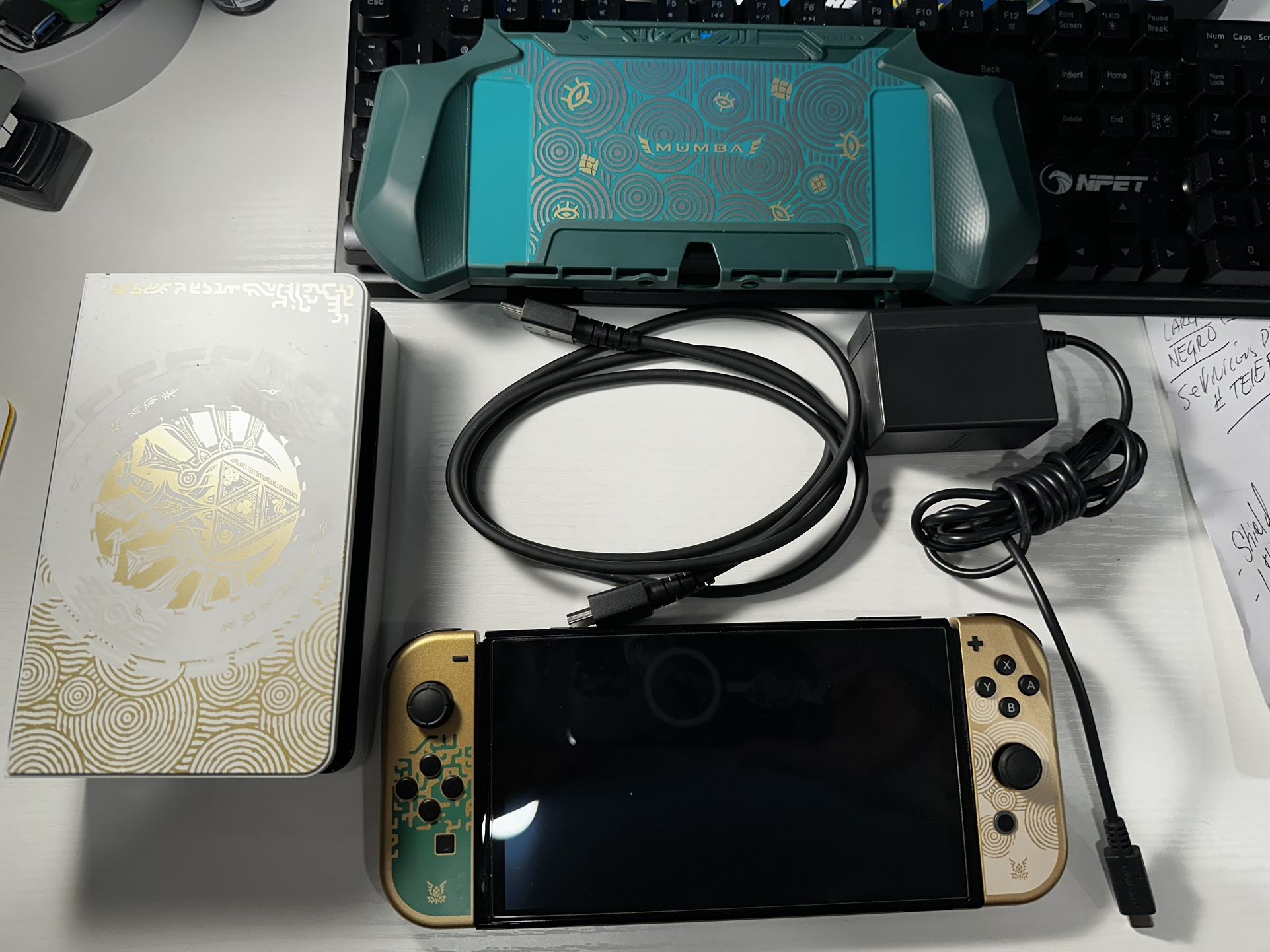 Nintendo Switch OLED Zelda Tears Of The Kingdom With Accesories 