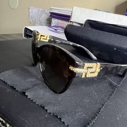 Gucci Glasses 