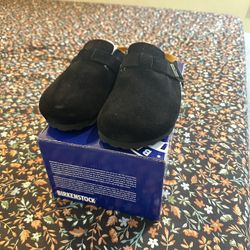Birkenstocks 