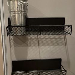 Magnetic Rack/organizer/shelf