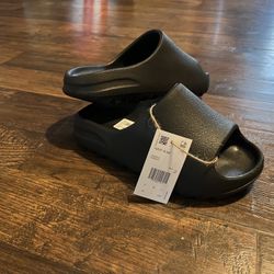Adidas Yeezy Slides