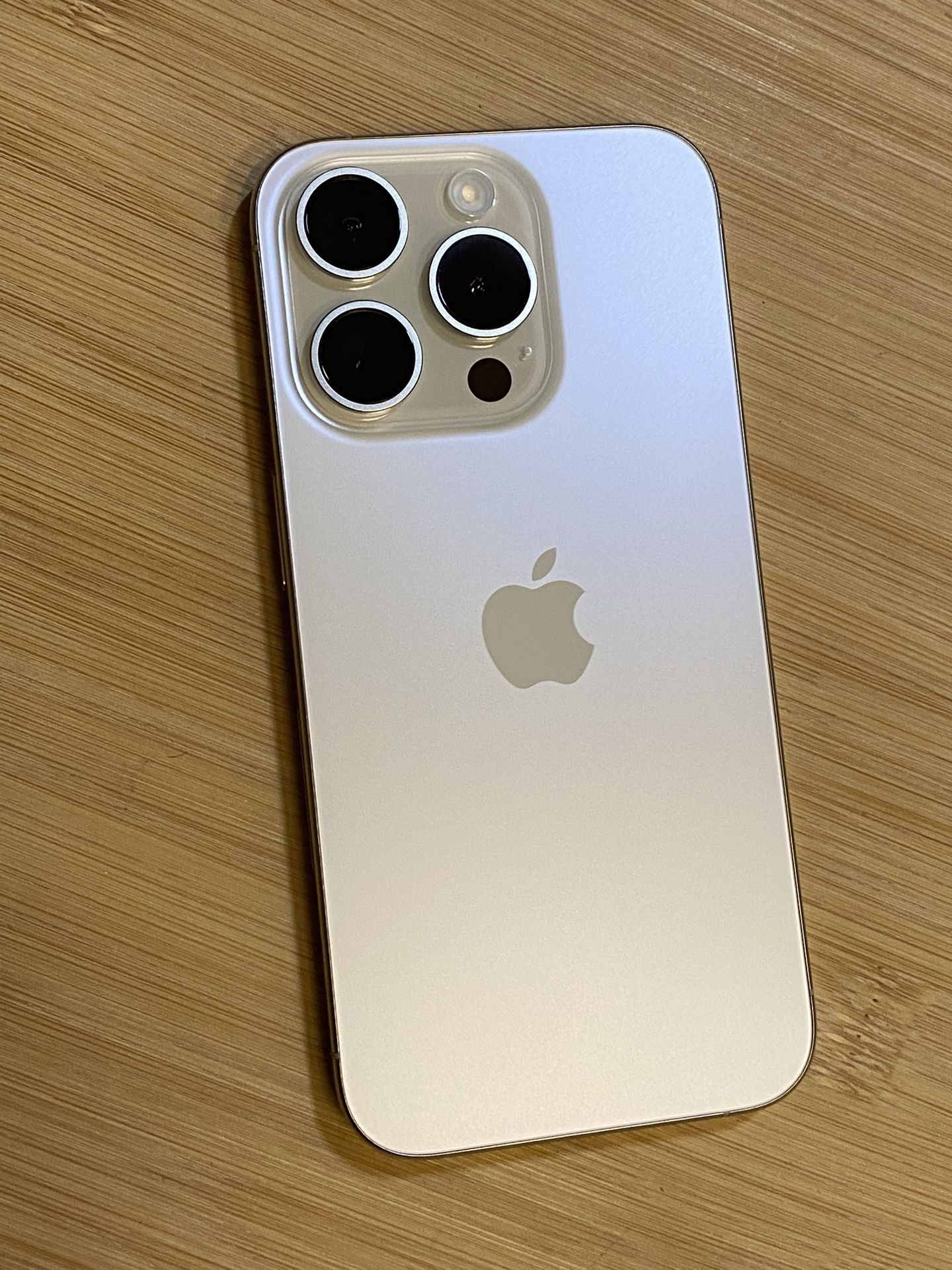 iPhone 15 Pro Fully Unlocked