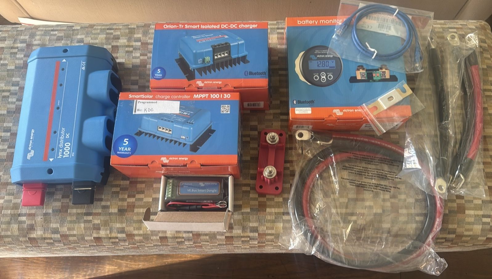 Victron Energy  Power Off Grid System SOK Lithium Batteries 206 Amp Hours 