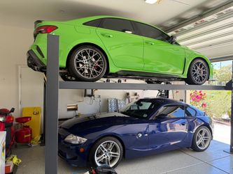 Bendpak Car Lift
