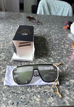Sunglasses Blenders Prime 21 Black