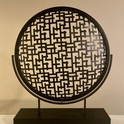 Art Decor - Metal Show Piece