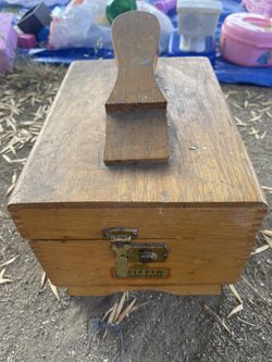 Shoe Shine Stand