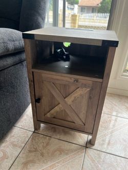 Night stand