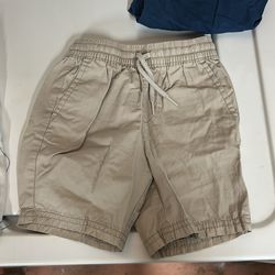 Boys shorts 3t