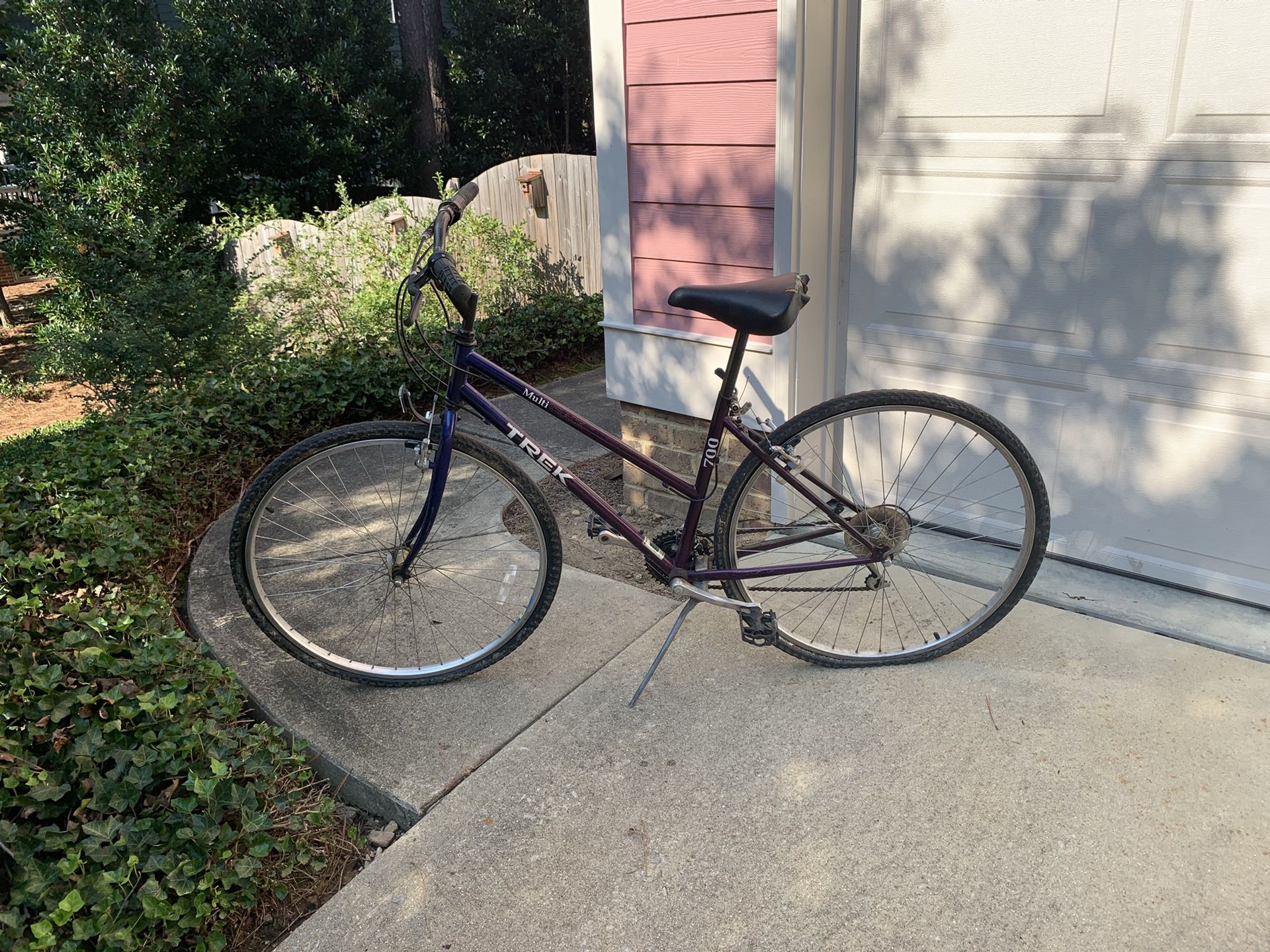 Women’s Trek Bike