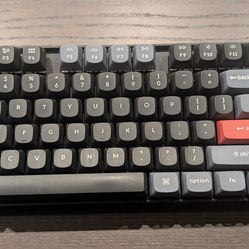 Keychron K8 Pro Mechanical Keyboard Wired/Wireless with Spare Key Caps