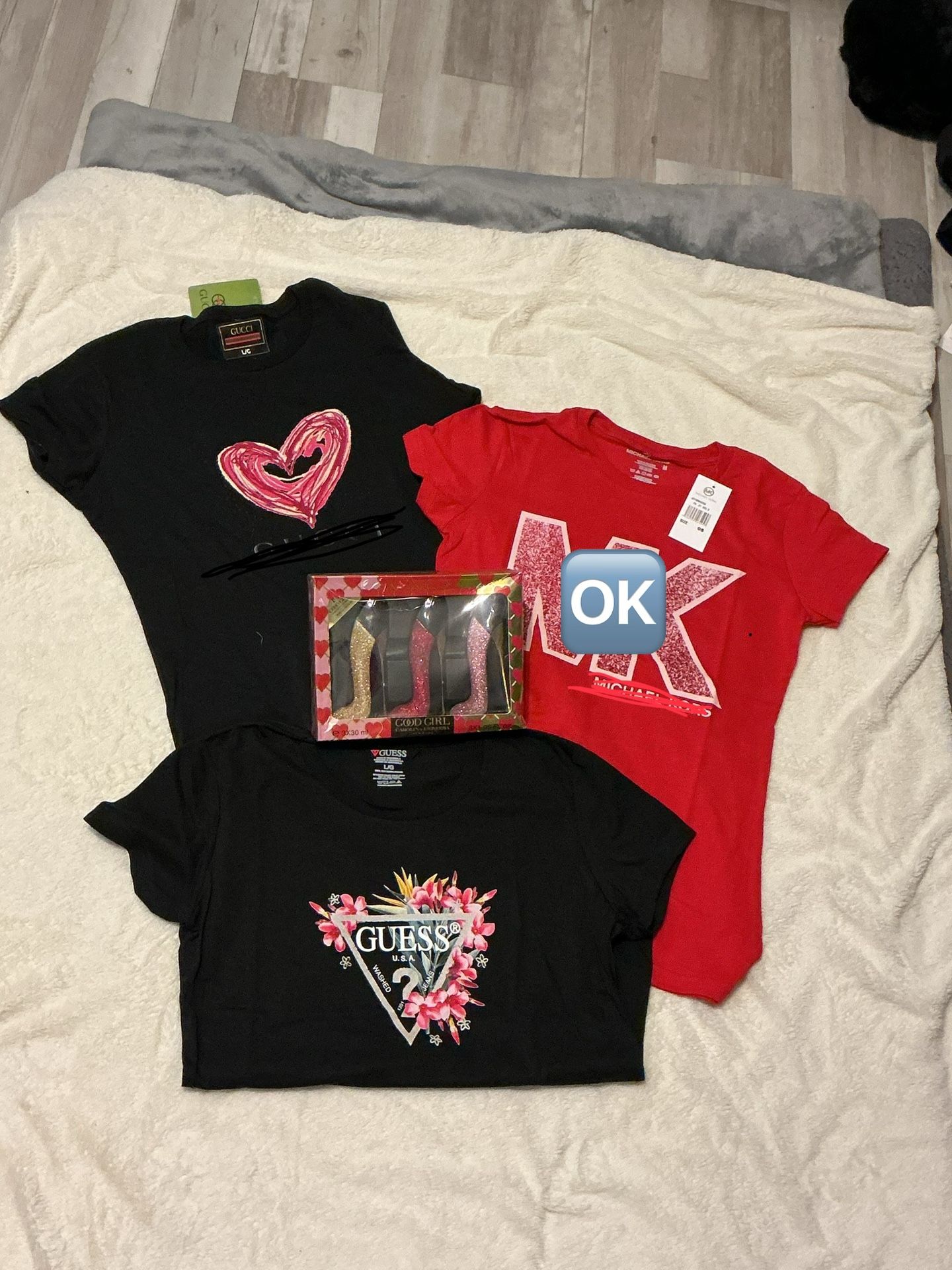FEMALE SHIRTS ( Read Description)