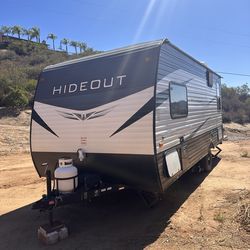 Key Stone Hideout Trailer