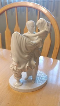 Wedding Cake Topper "Lenox" Swept Away
