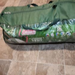 Coldness Flatwood 6 Person Camping Tent 12x10 Only Used One Excellent Condition The Bag A Little Torn Have Been Packed Up And Storage