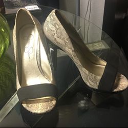 Womens sz 6.5 Jessica Simpson snake print open toe high heels shoes