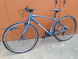 2023 Giant Escape 3 Bike