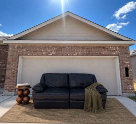FREE DELIVERY! Comfortable Espresso Leather Dual Reclining Sofa