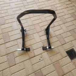 Motorcycle rear lift