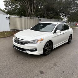 2017 Honda Accord Especially Edition 