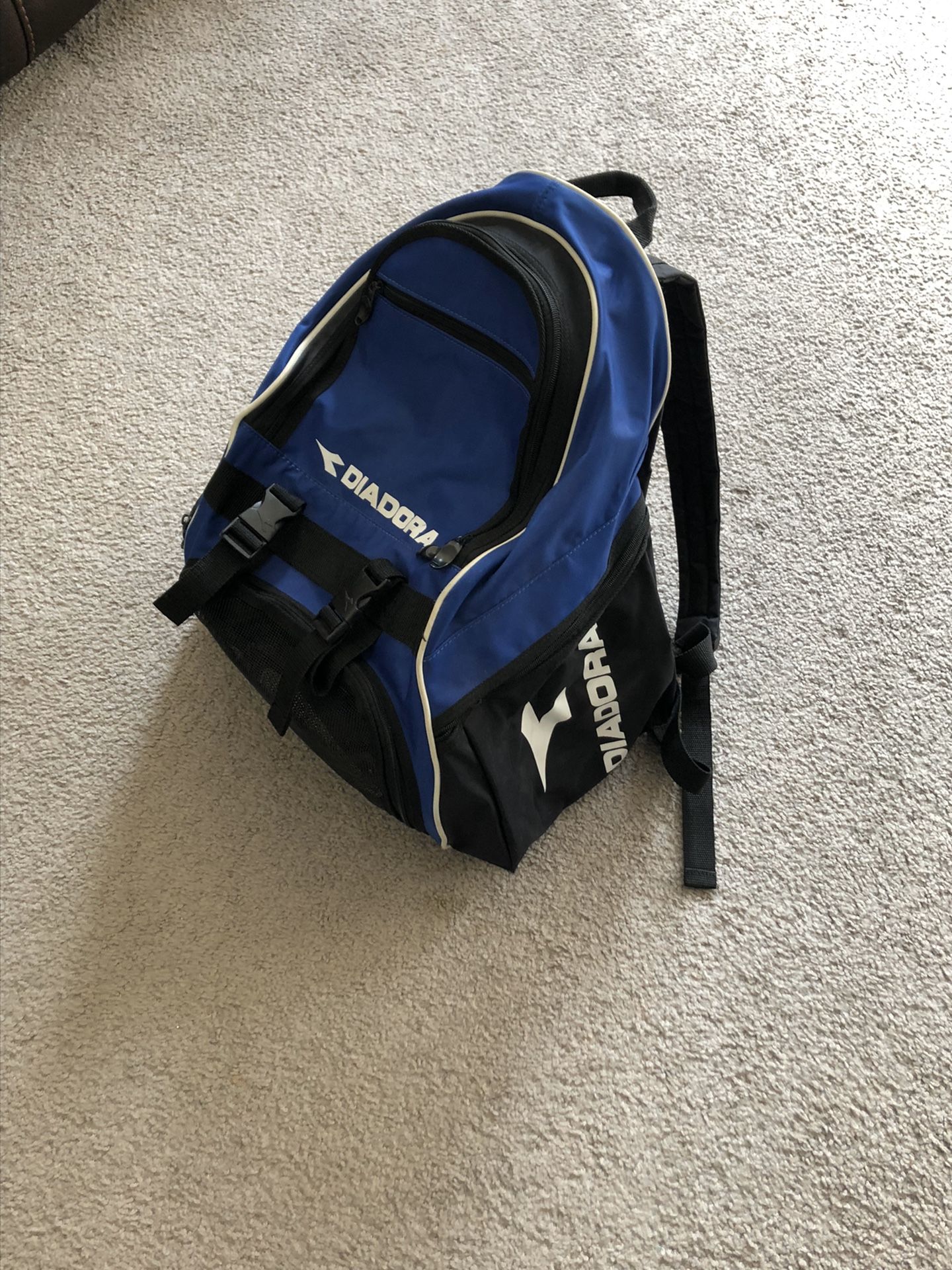 Diadora Squadra soccer backpack