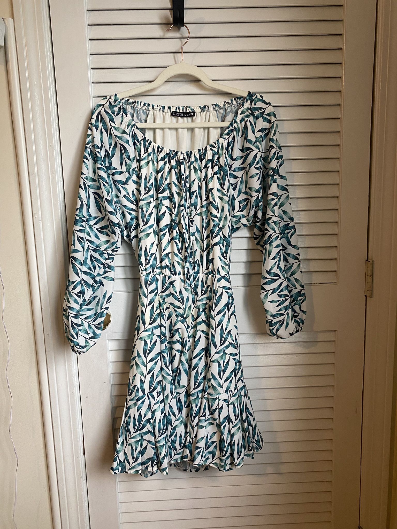 Elegant Leaf Print Dress