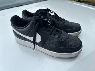 Nike shoes Size 8