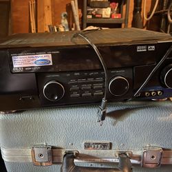Kenwood KRF-X9050D Audio-Video Receiver