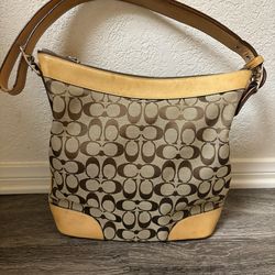 Coach Signature C Shoulder Bag