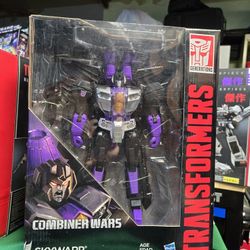 Transformers Combiner Wars Skywarp 