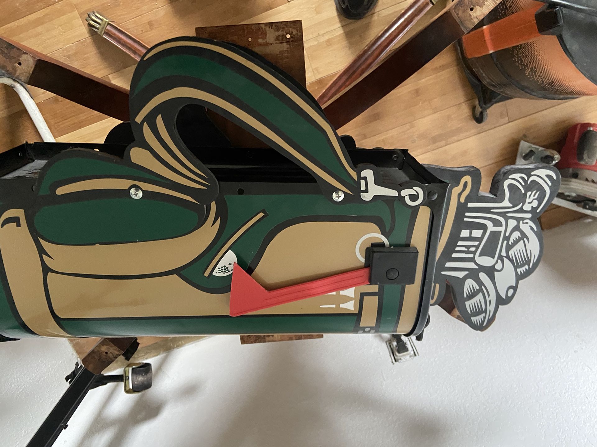 Brand new golf mailbox
