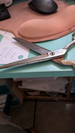 Scissors