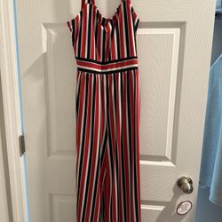 Enterizo Express (Talla S p)– Como nuevo( Labelle FL)