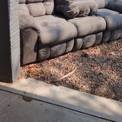 FREE RECLINING COUCH
