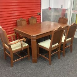 Vintage Mid Century Modern Dining Table With Six Chairs And A Leaf - Will Deliver