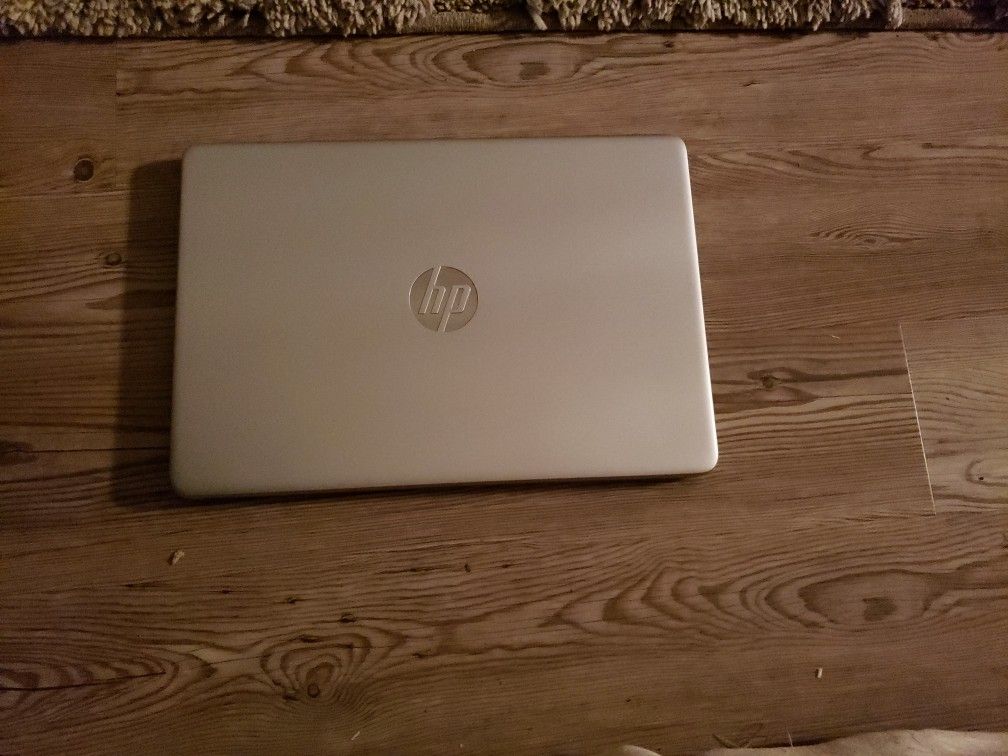 hp LAPTOP COMPUTER