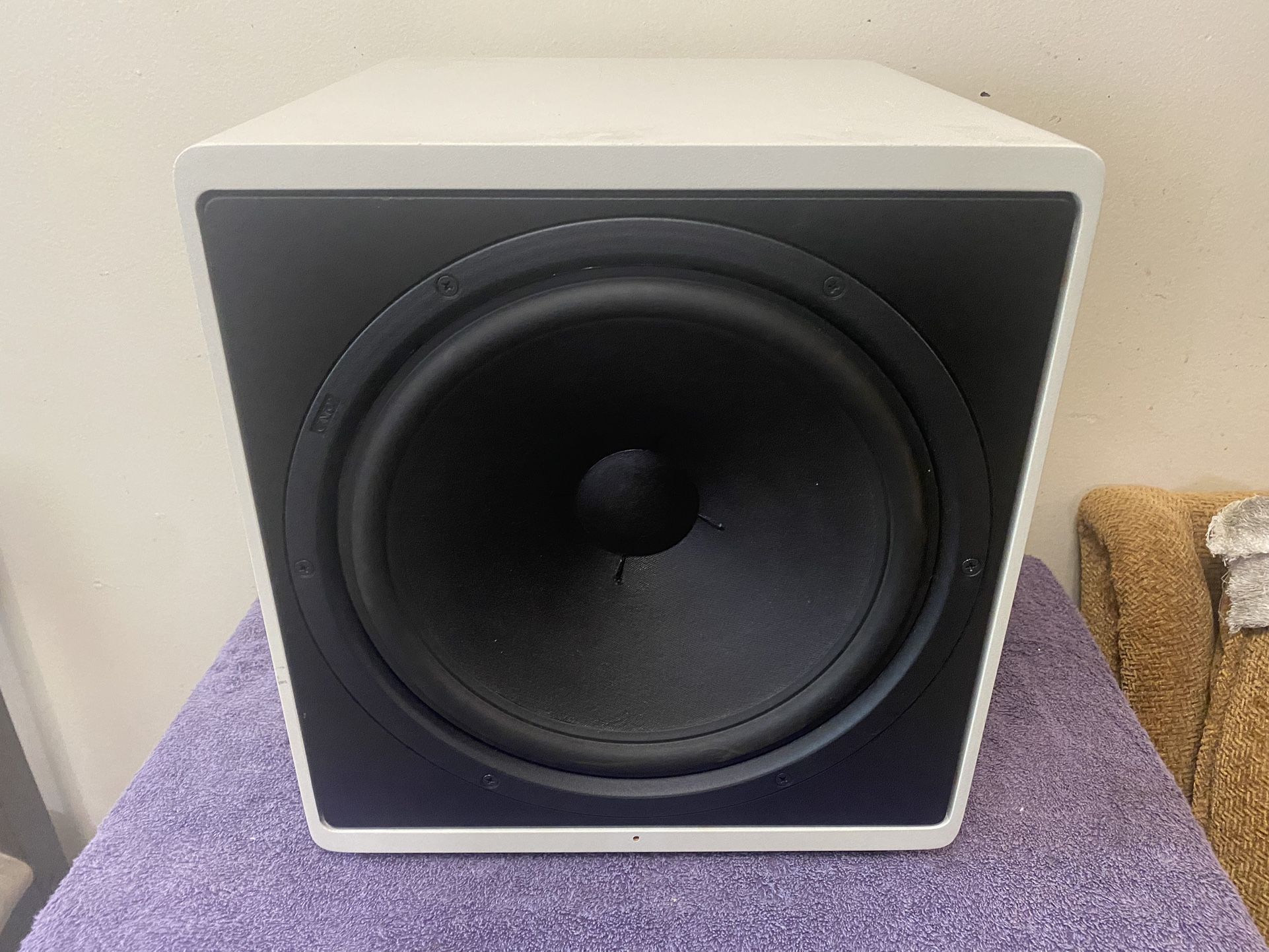 Canton plus C passive nonpower Subwoofer 12 Inch