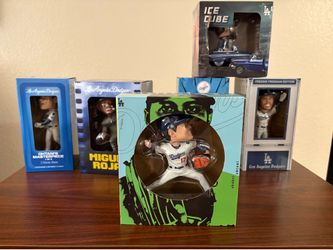 Shohei ohtani bobble head.