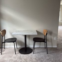 Dining Table And Chairs 