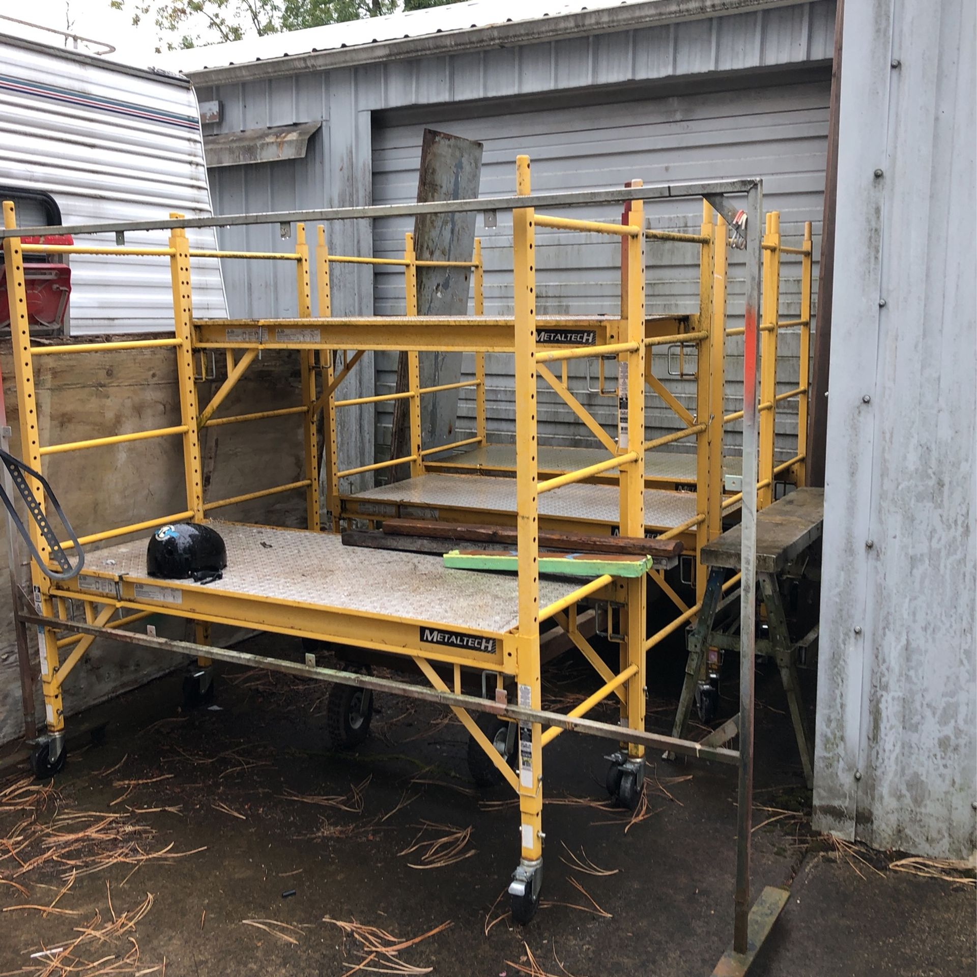Scaffolding 4sets for Sale in Portland, OR OfferUp