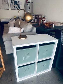 Like NEW! IKEA 4 shelves with set of matching IKEA metal baskets!