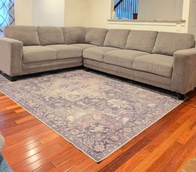 Move out sale ( Sectional couch)