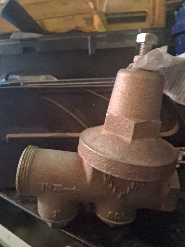 Wilkins 1" Water Pressure Reducing Valve