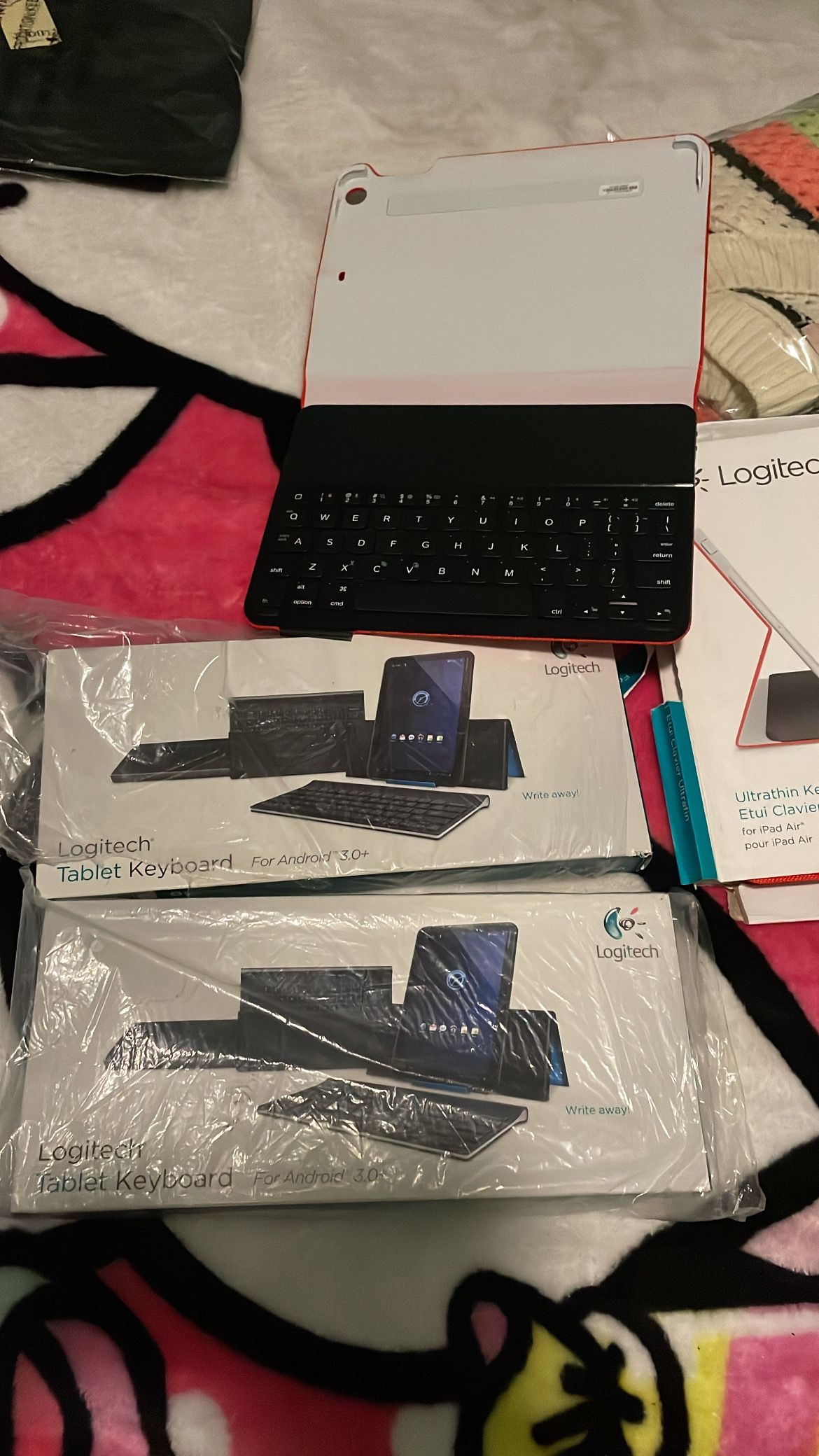 Logitech Tablet Keyboard