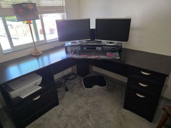 FREE Desk
